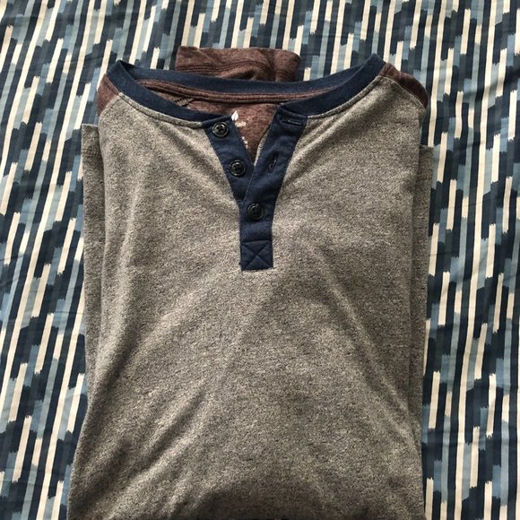 Essentials Long Sleeve Tee - Picture 5 of 5